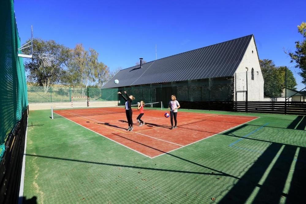 Resort Lisensky Dvur Sněžné Esterno foto